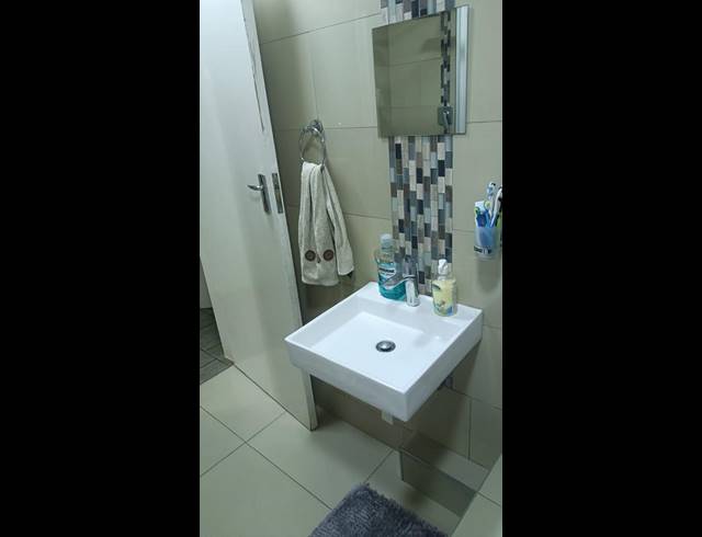 2 BEDROOM APARTMENT FOR SALE IN DELAREY